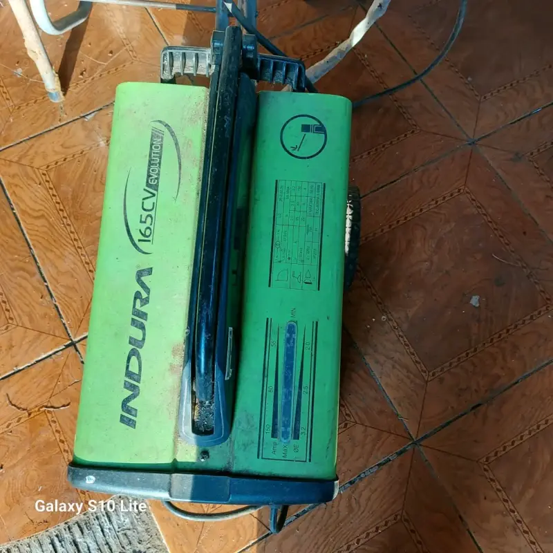 Soldadora INDURA 165CV Evolution - 3