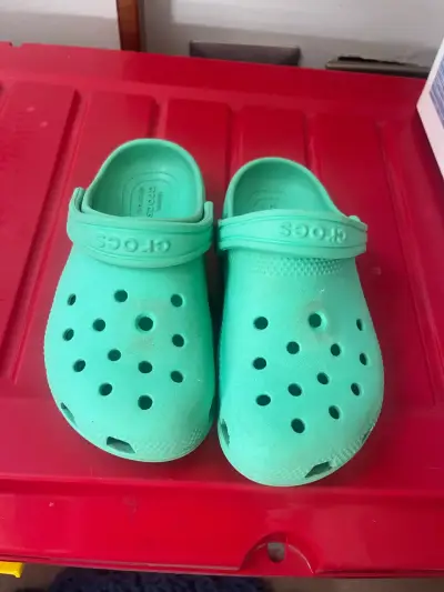 Zuecos Crocs color verde agua 29-30 18,5cm - miniatura 1