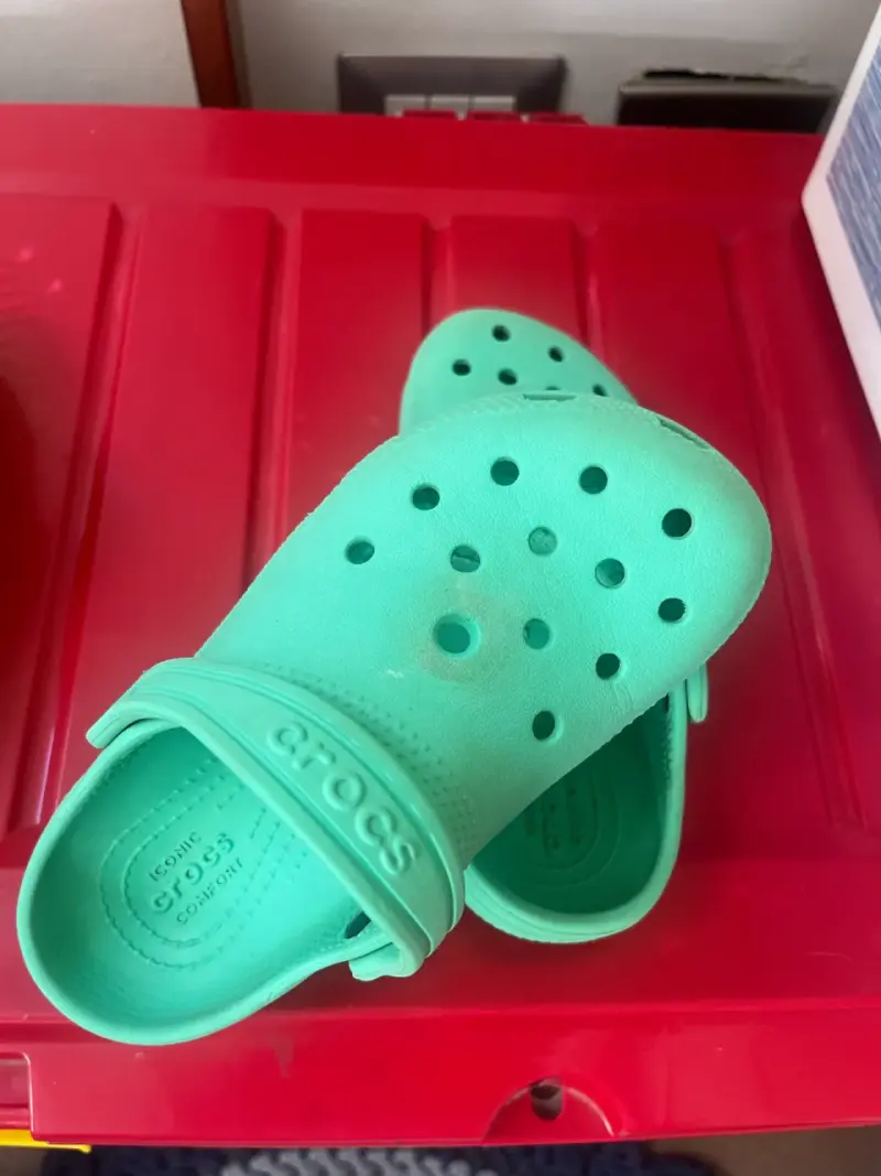 Zuecos Crocs color verde agua 29-30 18,5cm - 2