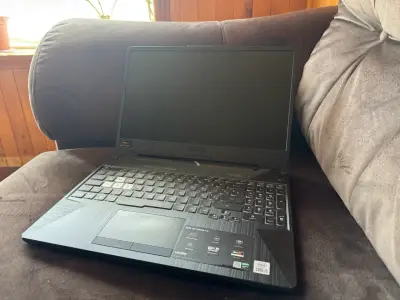 Laptop ASUS TUF Gaming - miniatura 4