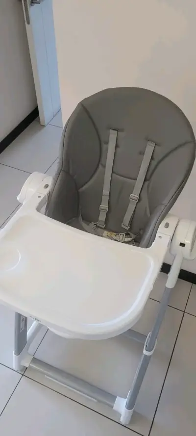 Silla para comer para bebé gris - miniatura 3