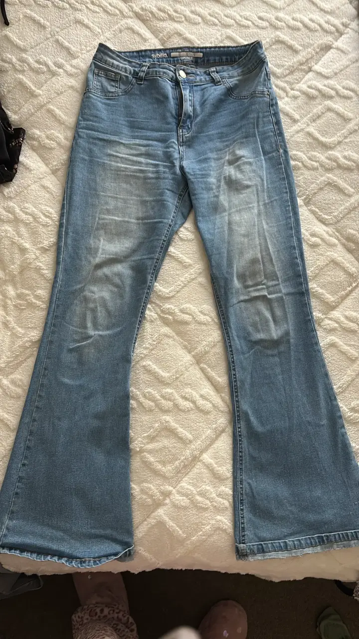 Jeans azules acampanados Sybilla GRACE