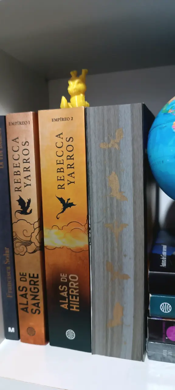Libro trilogía empireo, alas de sangre - 3
