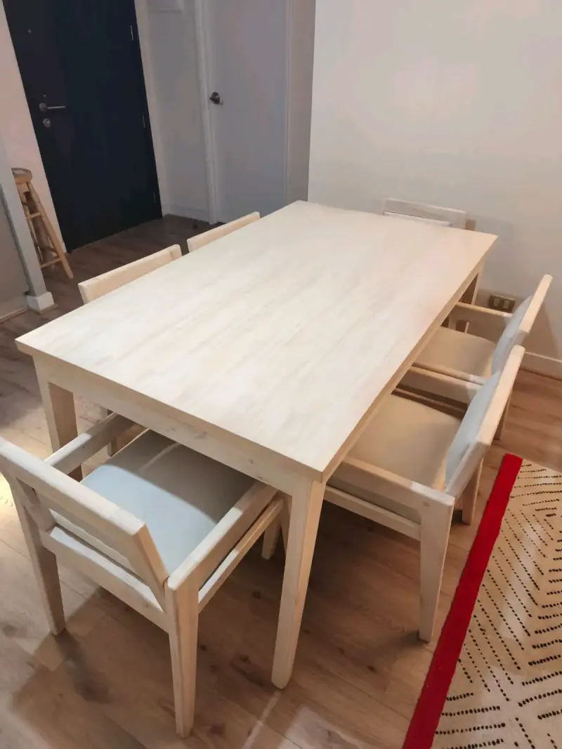 Mesa comedor con 6 sillas - 1