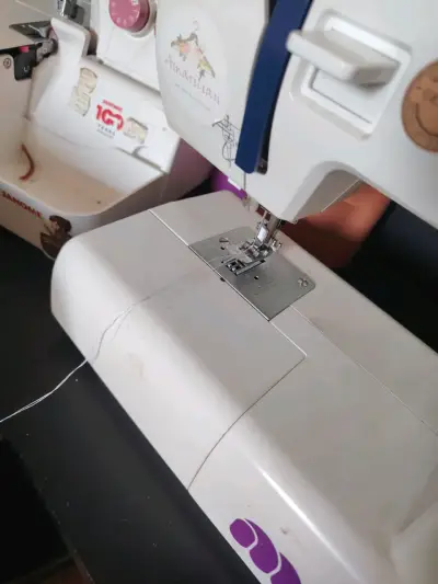 Máquina de coser full merritt - miniatura 2