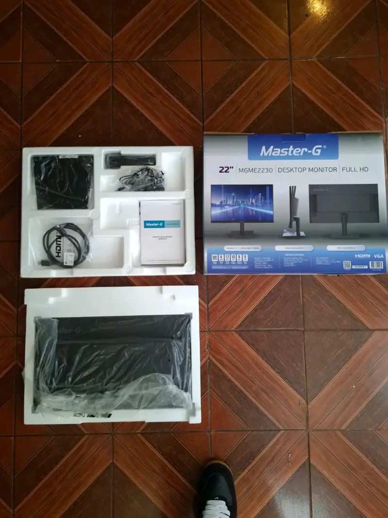 Monitor Full HD 22 pulgadas Master-G - 1