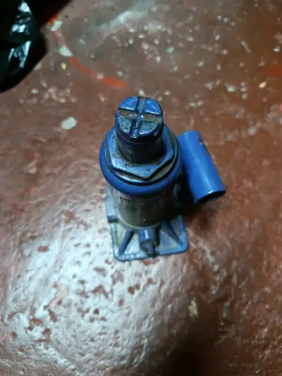 Gata 4 toneladas - miniatura 1