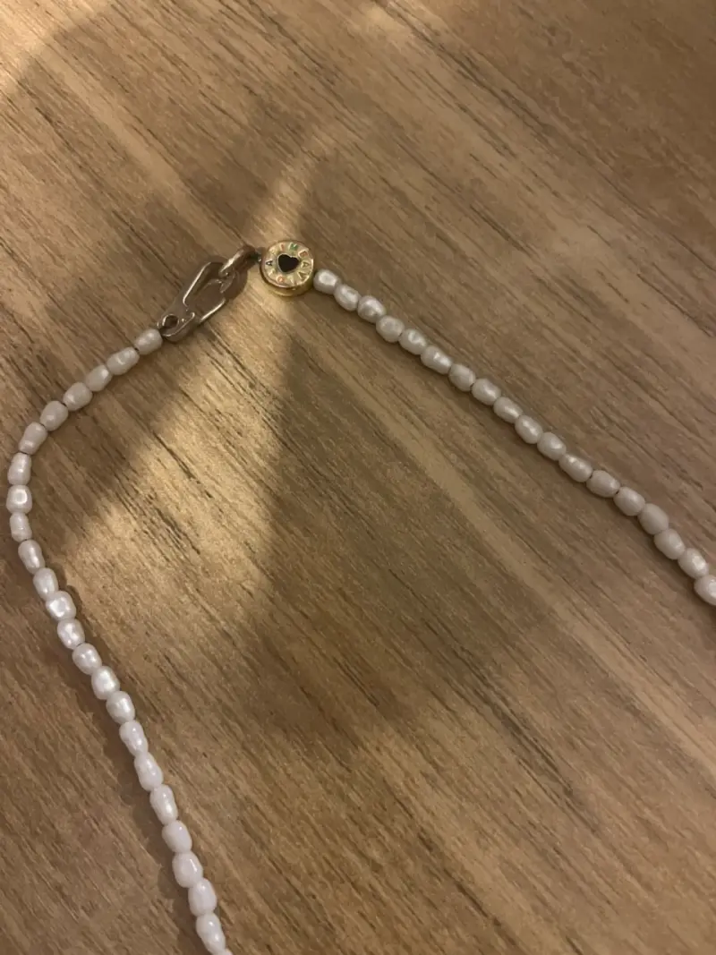 Collar de perlas blancas - 5
