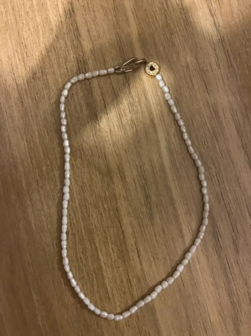 Collar de perlas blancas - 6
