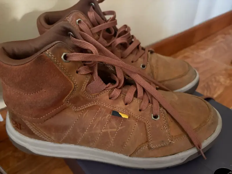 Zapatillas cat - 1