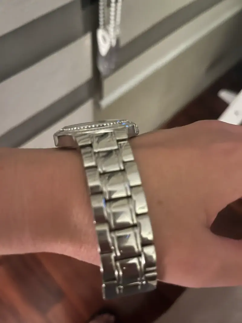 Reloj plateado Guess con cristales - 3