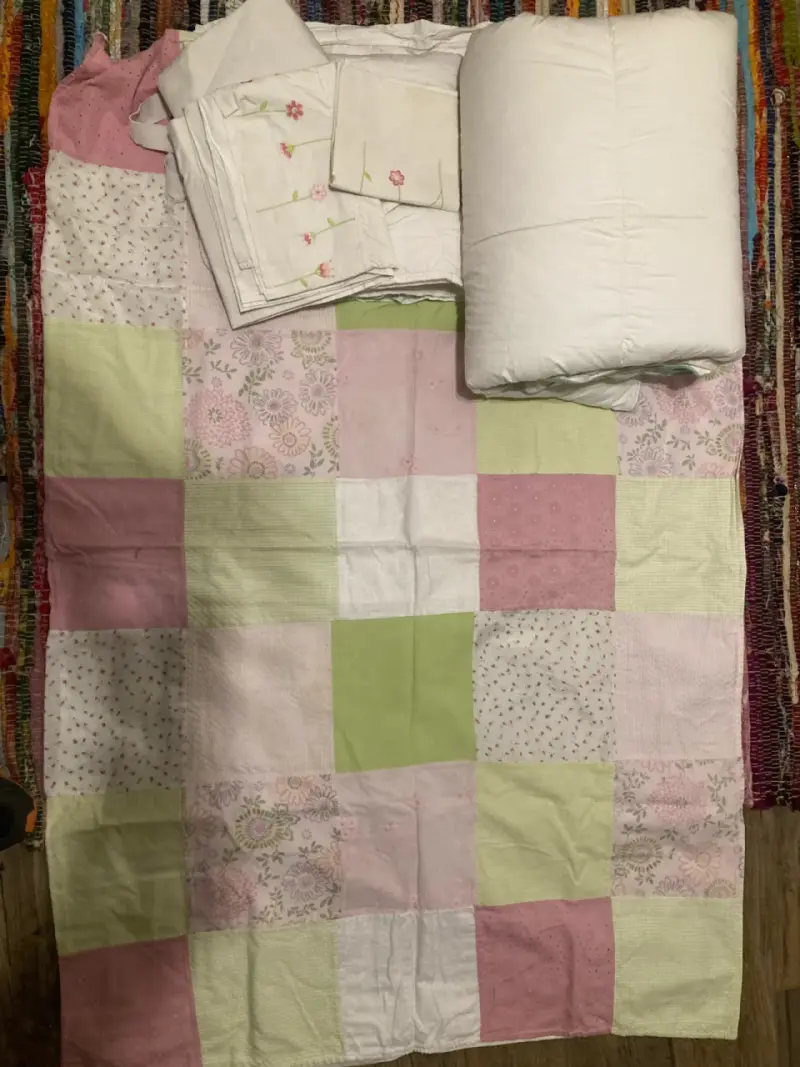 Set de ropa de cama infantil multicolor - 1
