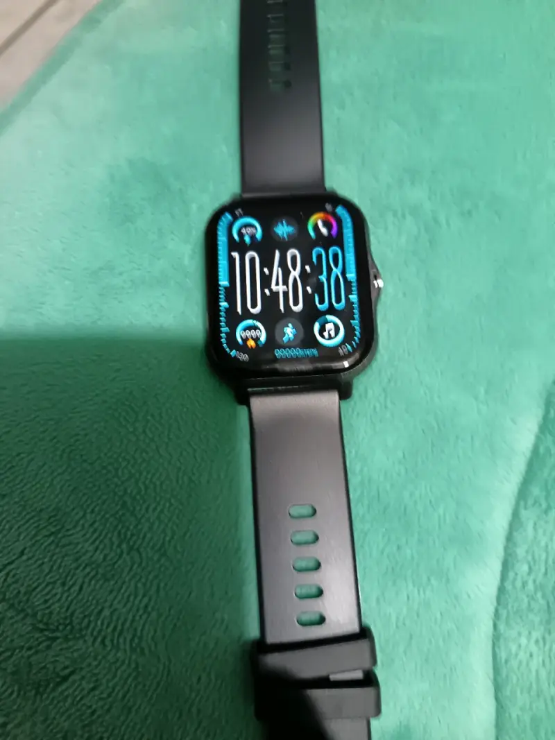 Reloj inteligente negro - 1