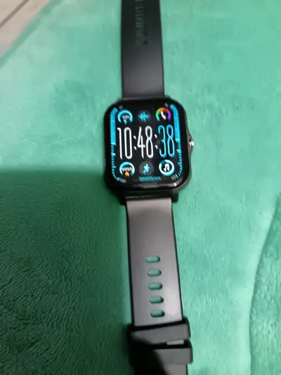 Reloj inteligente negro - miniatura 1