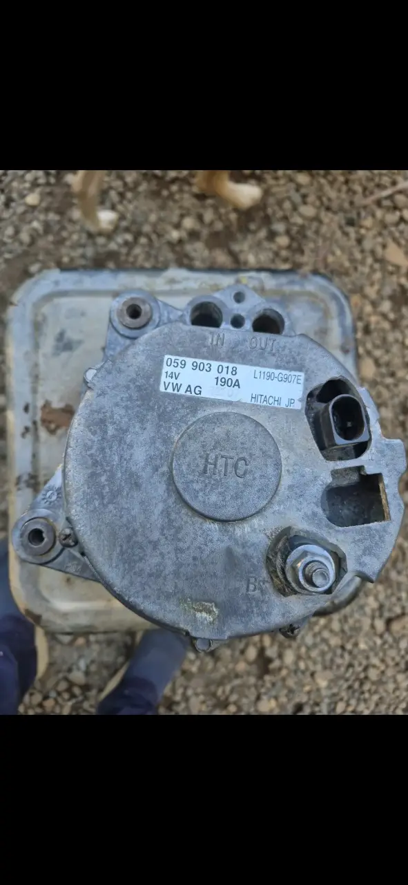 Alternador Hitachi 14V 190A