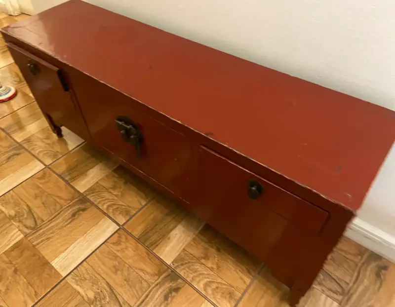 Mueble de madera rojo vintage - 2