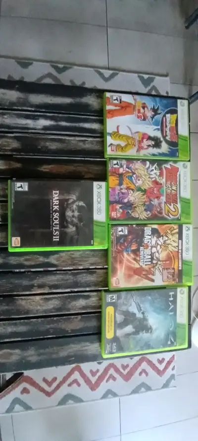 Consola Xbox con Kinect y controles - miniatura 4