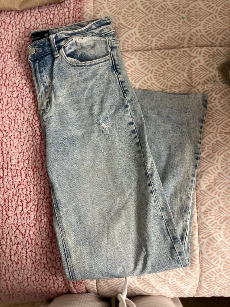Jeans claros desgastados Liola - 2