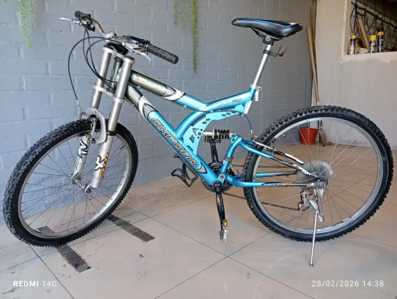 Bicicleta de montaña Oxford azul