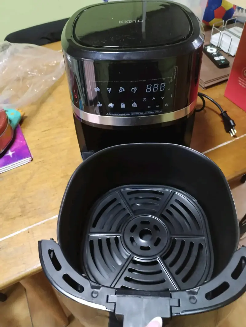 Freidora de aire negra 4L - 2