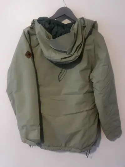 Chaqueta impermeable verde olivo - miniatura 2
