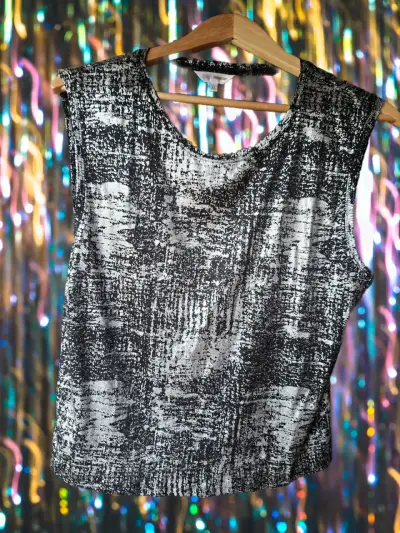 Blusa de manga larga con estampado zigzag - miniatura 2