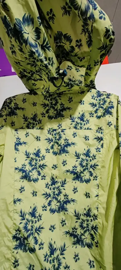 Corta viento estampado floral - miniatura 3