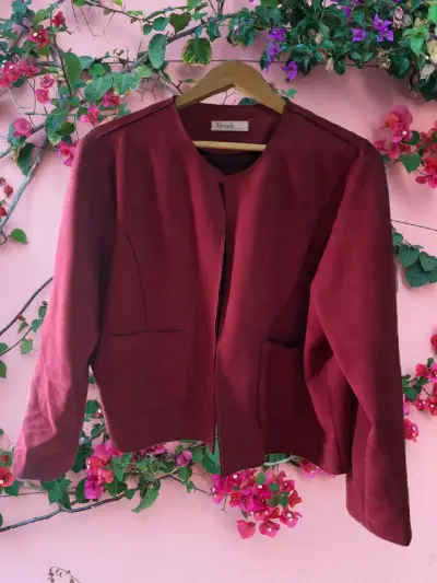 Chaqueta marrón elegante - miniatura 2