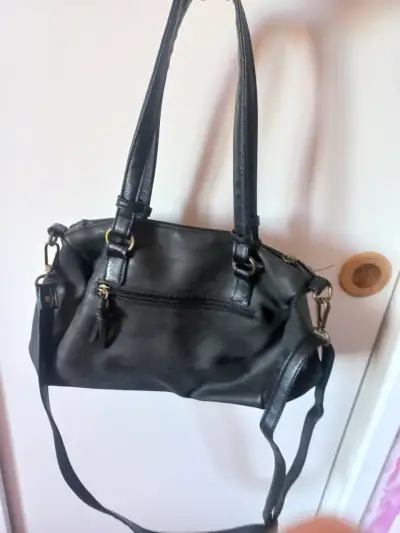 Bolso negro estilo Secret - miniatura 4