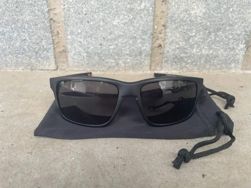 Gafas de sol negras Oakley