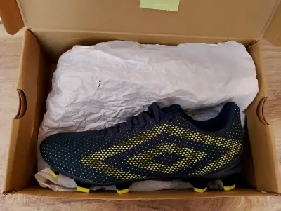 Zapatillas de futbol - miniatura 3