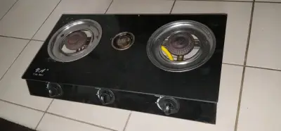 Encimera de cocina a gas negra - miniatura 1