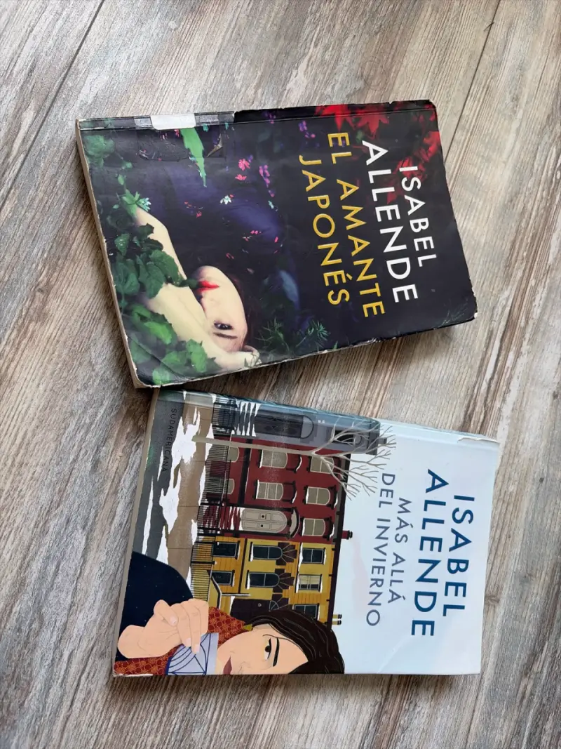 Dos libros de Isabel Allende