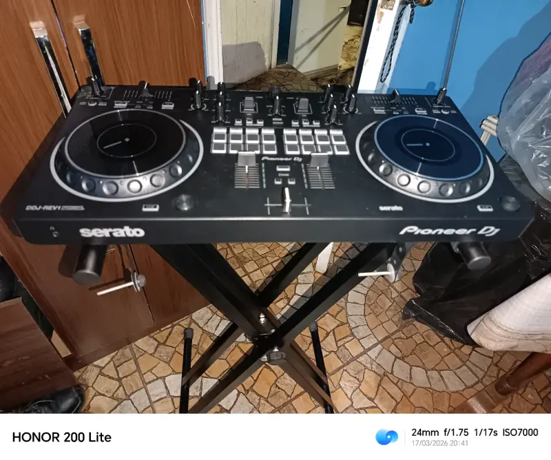 Controlador DDJ Pioneer Rev1 con soporte - 2