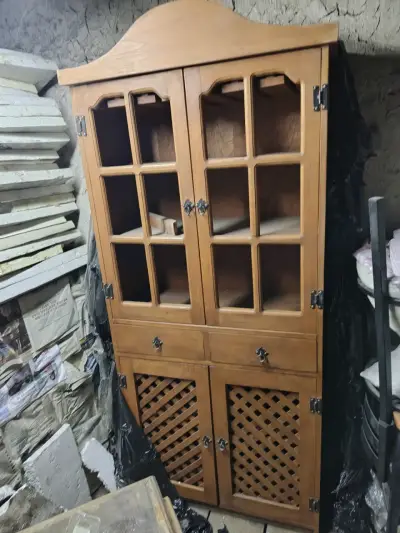 Vitrina de madera rústica - miniatura 1