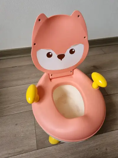 Bacinica infantil rosa con diseño - miniatura 1