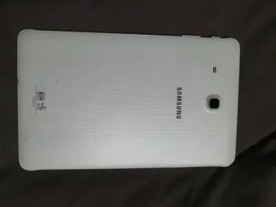 Tablet Samsung blanca - miniatura 2