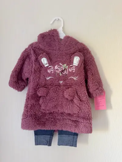 Conjunto bebé abrigo y pantalón - miniatura 1