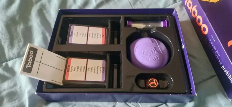 Juego de mesa Taboo - 2