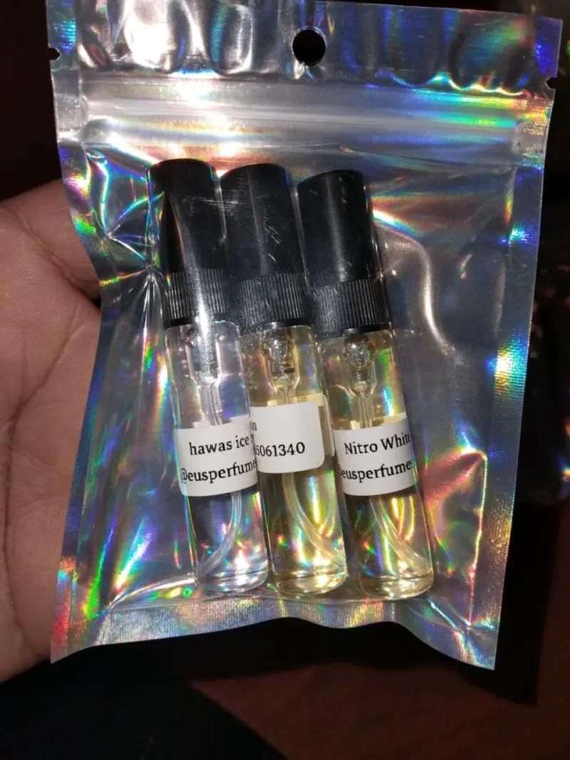 Lote de perfumes varios - 6
