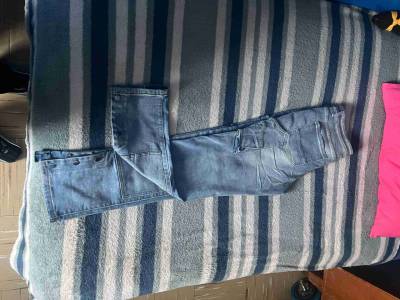 Pantalones jeans azul flared - miniatura 4