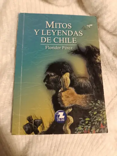 Libro Mitos y Leyendas de Chile - miniatura 1