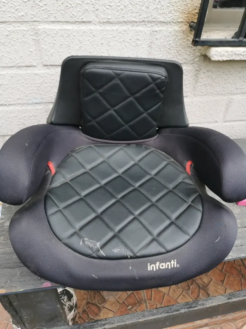 Asiento elevador para auto Infanti - 1