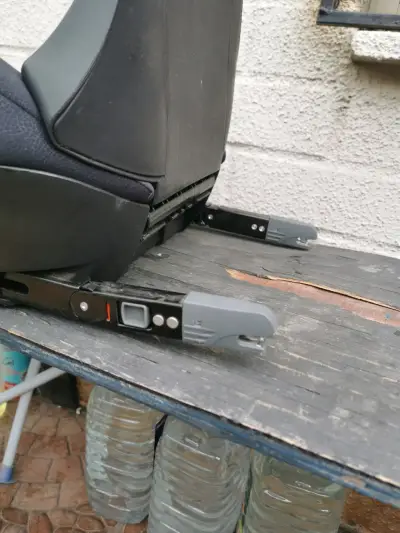 Asiento elevador para auto Infanti - miniatura 3