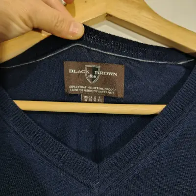 Suéter azul oscuro de lana XL - miniatura 2