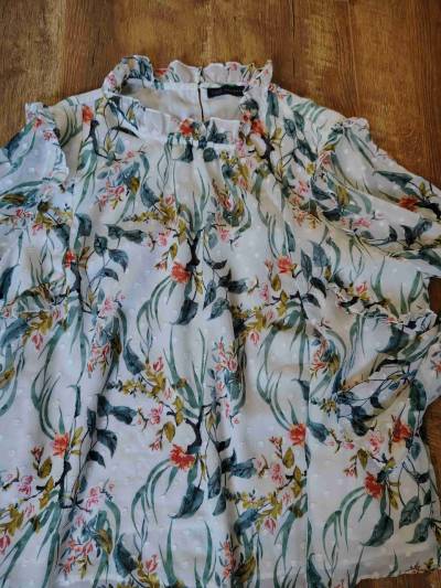 Blusa de flores manga larga - miniatura 2