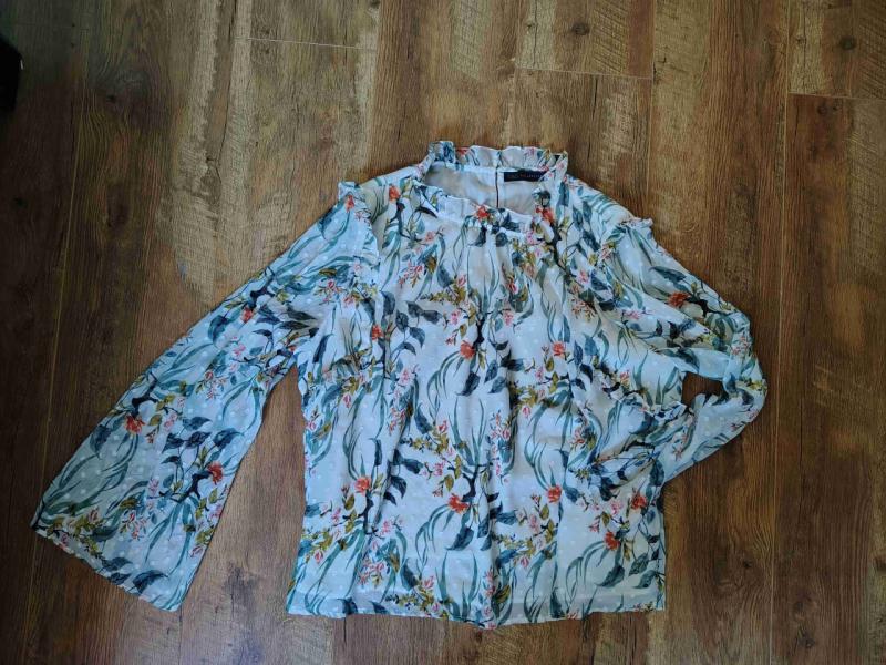 Blusa de flores manga larga - 3