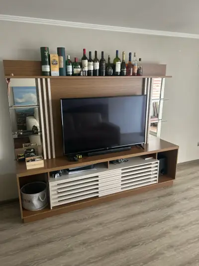 Centro de entretenimiento de madera - miniatura 2