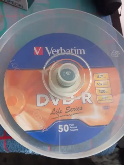 Paquete 50 DVDs Verbatim - miniatura 1