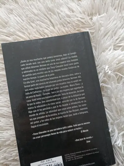 Libro 'La joven de la perla' de Tracy Chevalier - miniatura 2